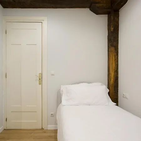 Apartman Lufia Flats 3 *