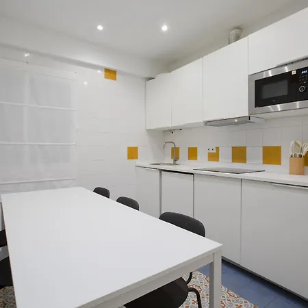 Lufia Flats 3 Apartman *