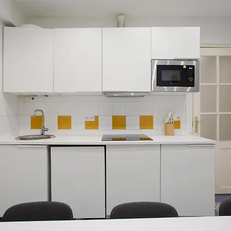 Lufia Flats 3 Apartman