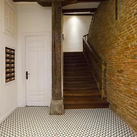 Apartman Lufia Flats 3 *